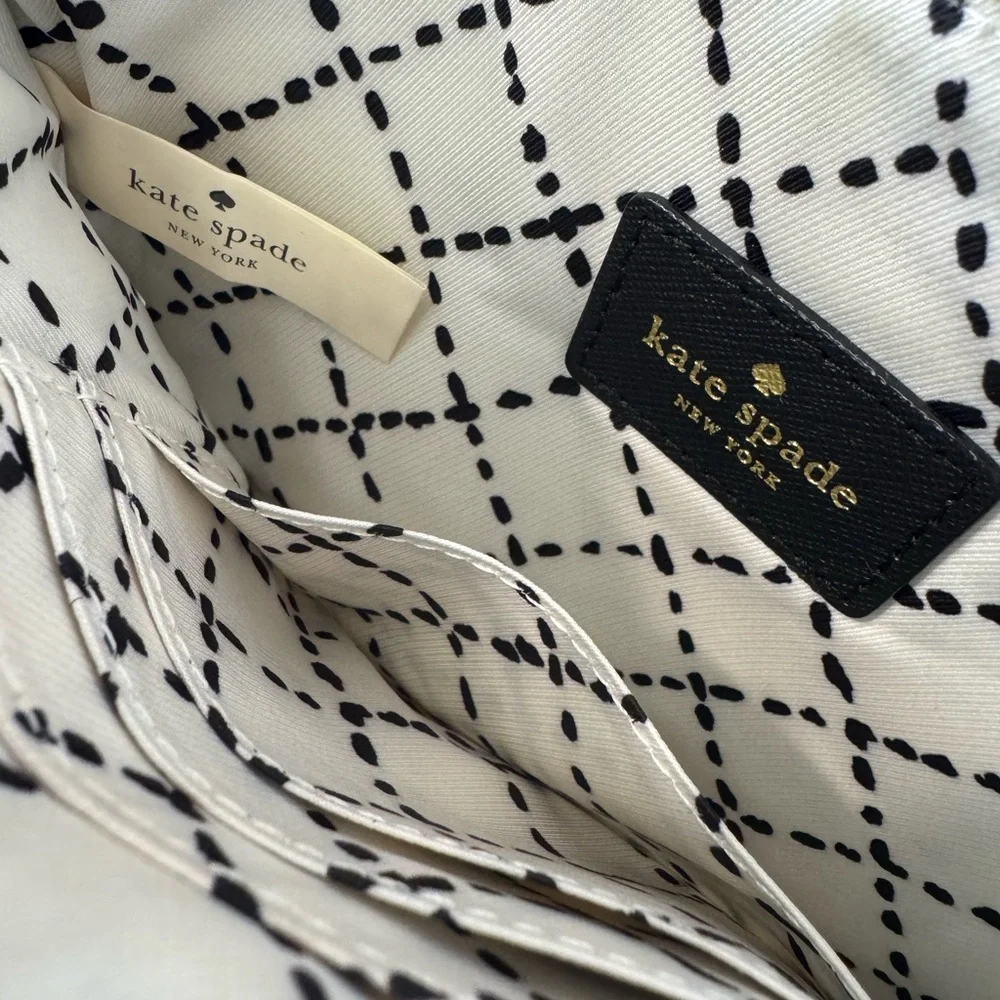 Kate Spade Lolly Newbury Lane Wristlet Black $148 Retail NWT 8x5 - Picture 7 of 7